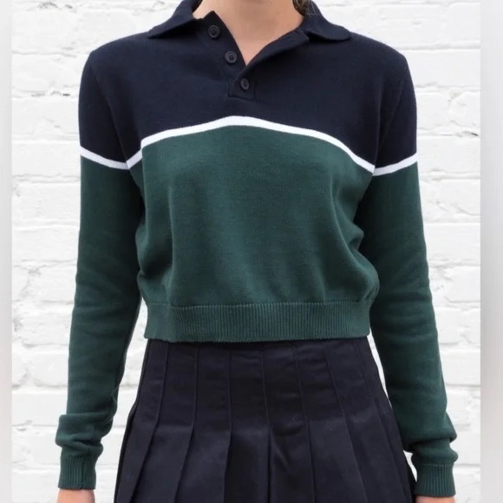 Brandy Melville Green & Black Cropped Sweater – Women’s